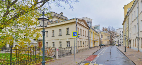 Вознесенский 9